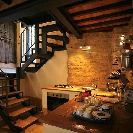 L'Arco Romanico 몬테팔코 외부 사진