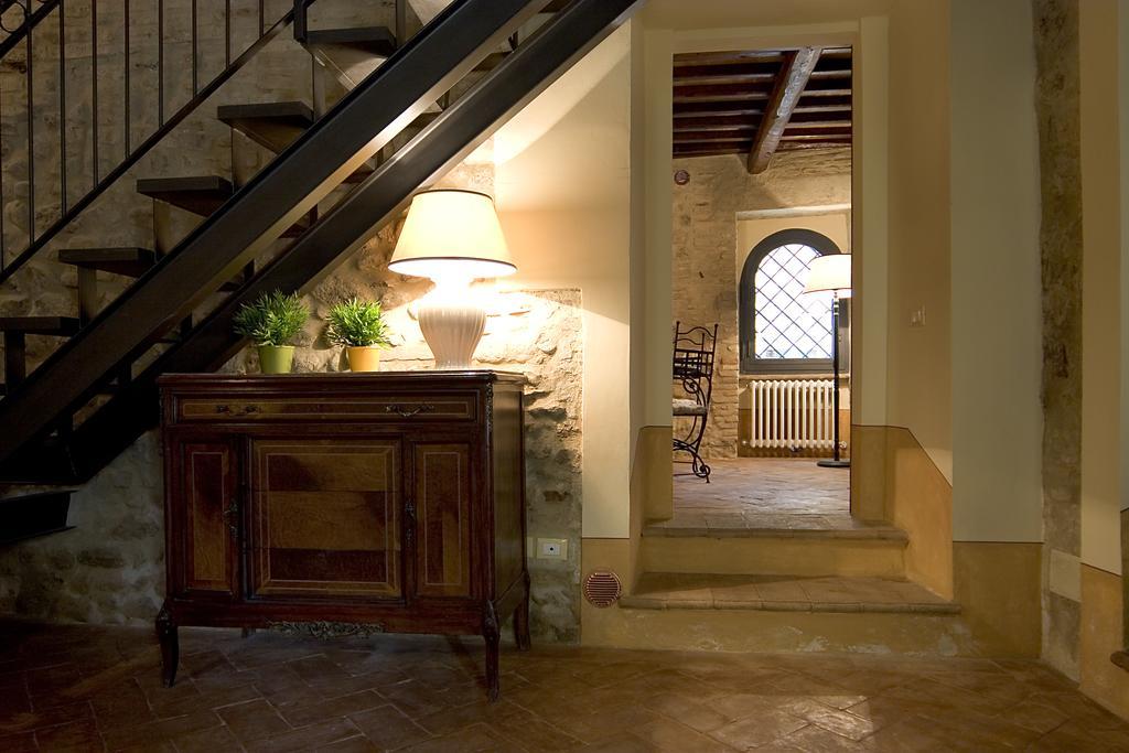 L'Arco Romanico 몬테팔코 외부 사진