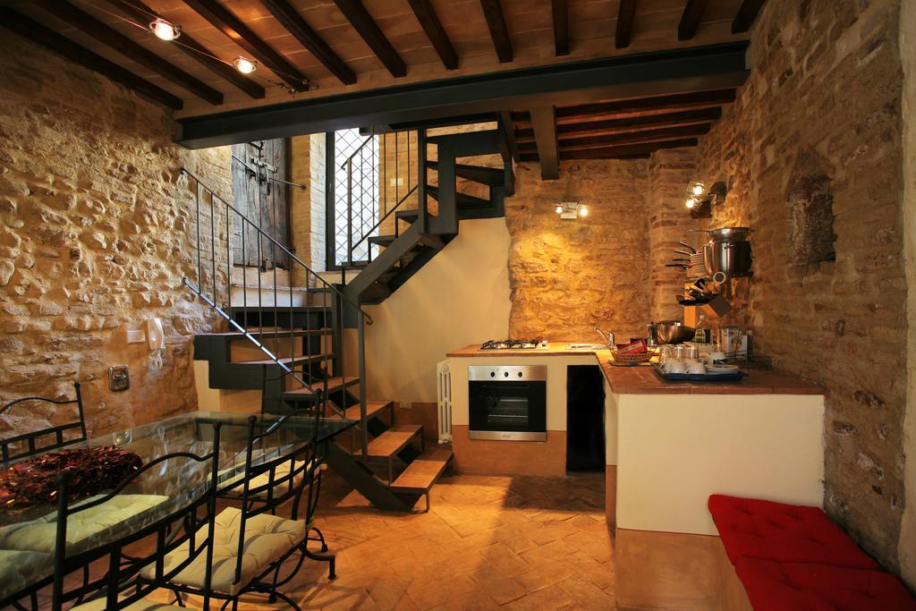 L'Arco Romanico 몬테팔코 외부 사진